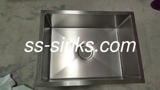18/10 Nickel-Stahl-Material Edelstahl-Einschüsselbecken Die perfekte Ergänzung für Ihre Küche
