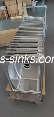 24 * 18 Zoll Modern Topmount Küchenspüler Außenmaße OEM mit modernem Stil