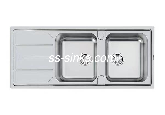 Hinterabfluss Edelstahl Küchenwaschbecken mit Abflussbrett in 1200 x 500 mm Größe